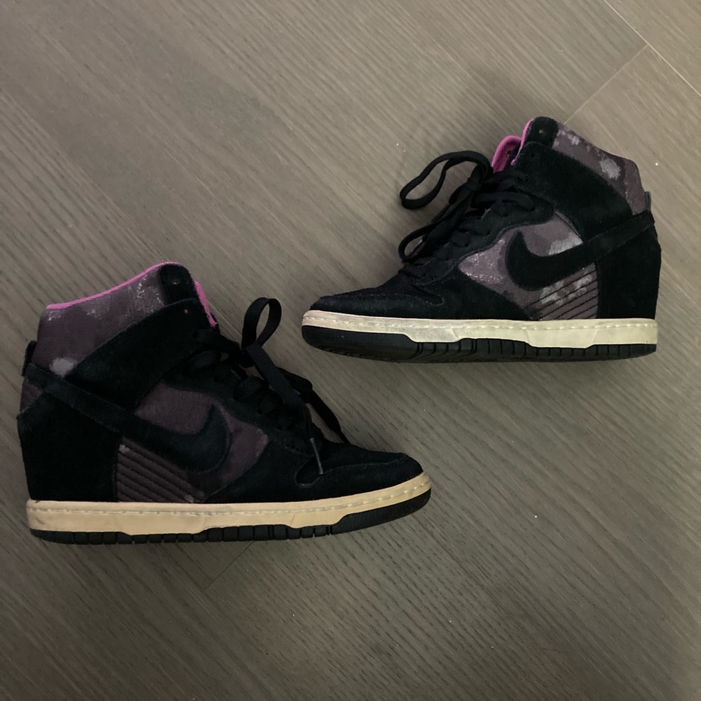 Nike high tops.
